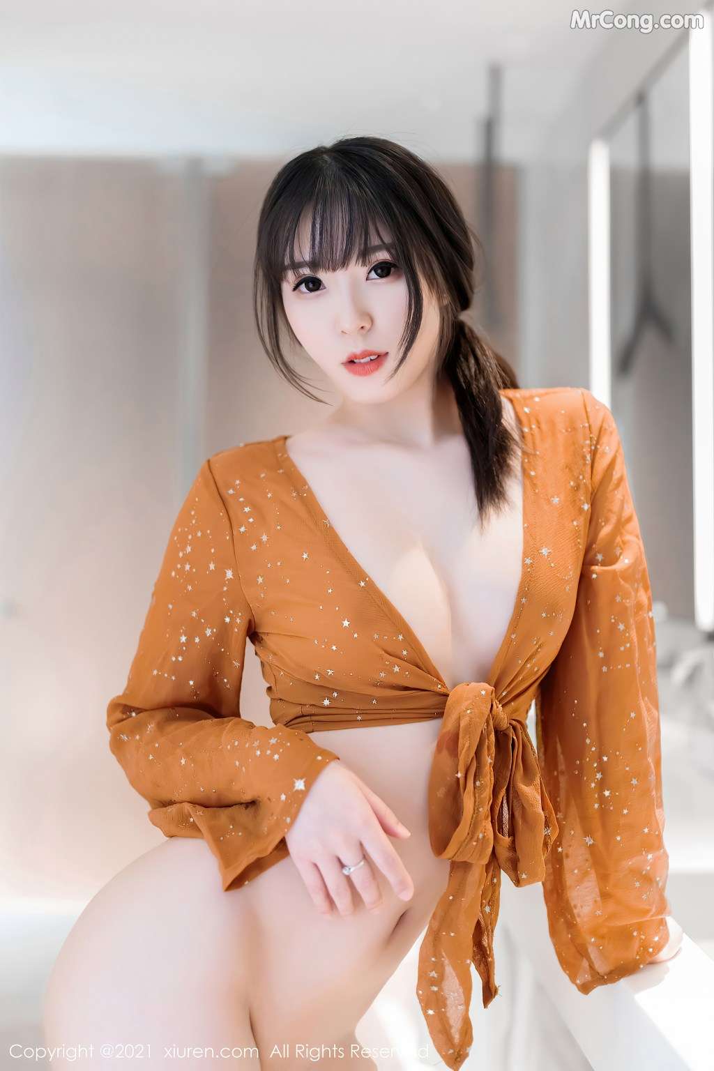 XIUREN No.4015： 小波多 (41 photos)