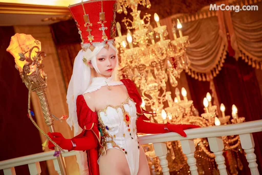 Coser@G44不会受伤 Vol.061： 教皇 (20 photos)