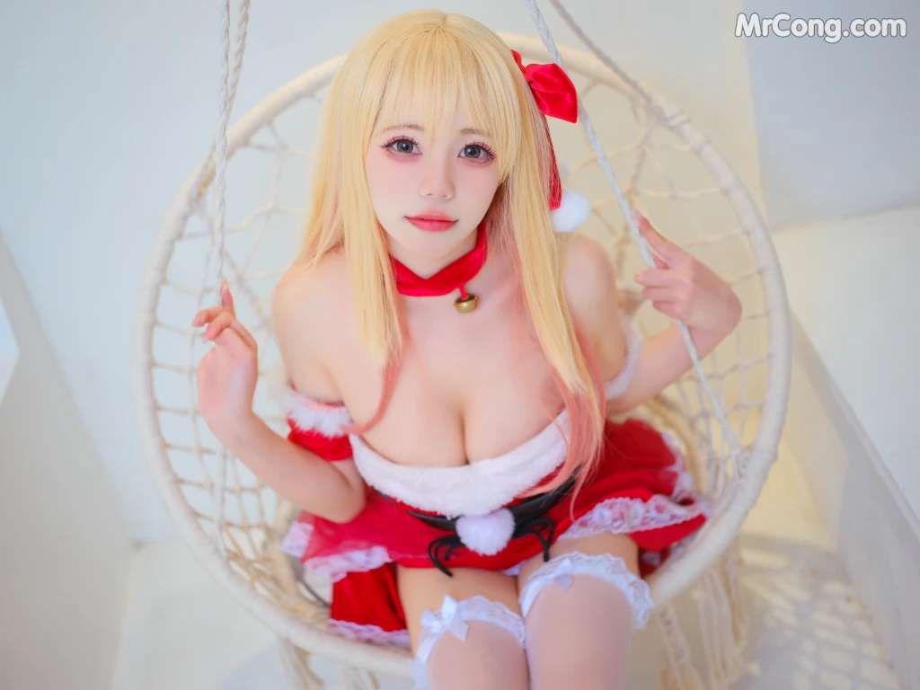 Coser@黏黏团子兔： 喜多川海梦圣诞 (15 photos)