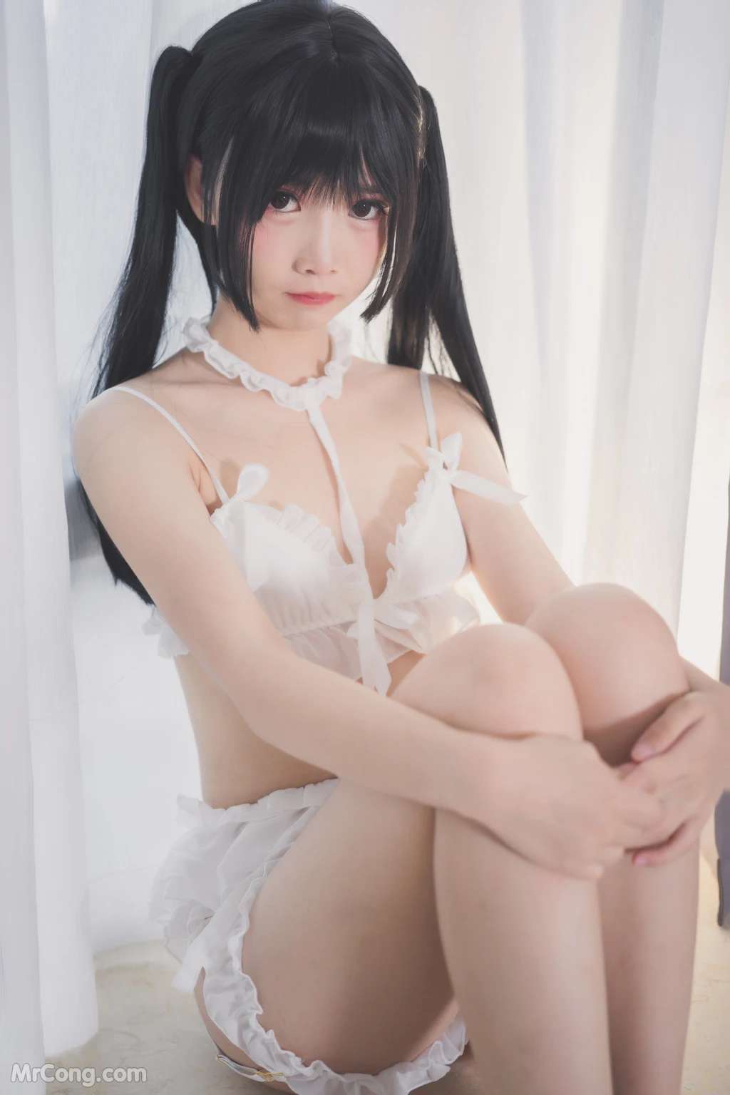 Coser@面饼仙儿 No.015： 脑内少女 白内衣 (17 photos)