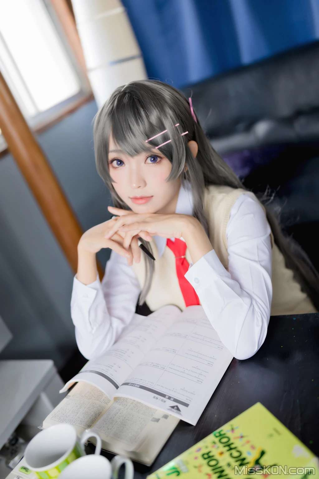 Coser@Ely_eee (ElyEE子)： 麻衣学姊 (50 photos)