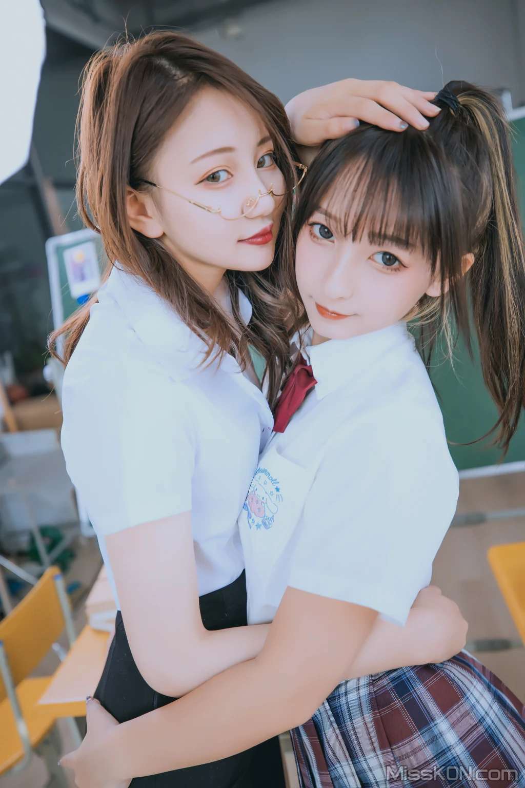 Coser@神楽坂真冬 Vol.059： 绝对企画百合教室《数之歌》 (150 photos )