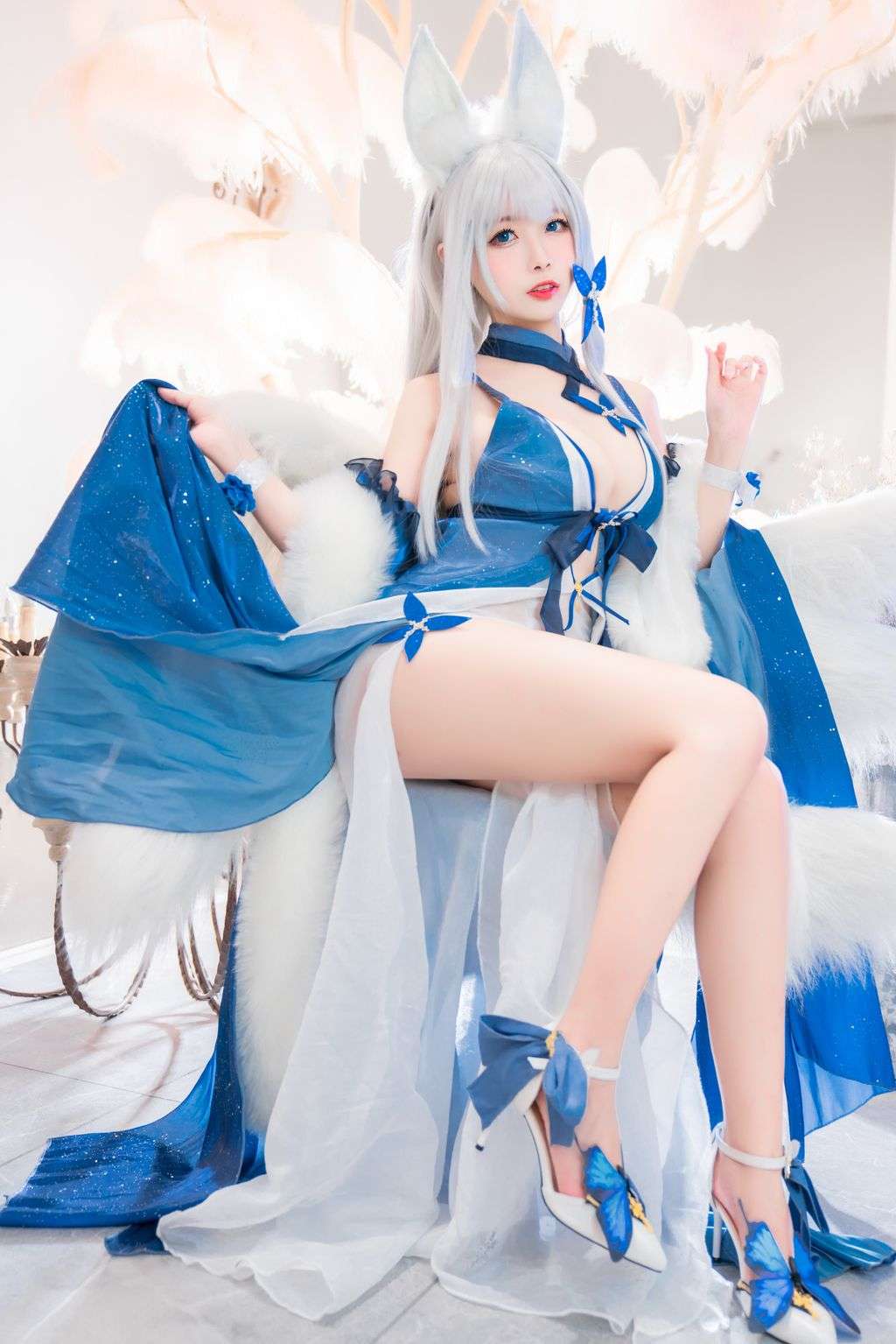 Coser @ Momoko 葵 葵： 信 浓 礼服 (30 photos)