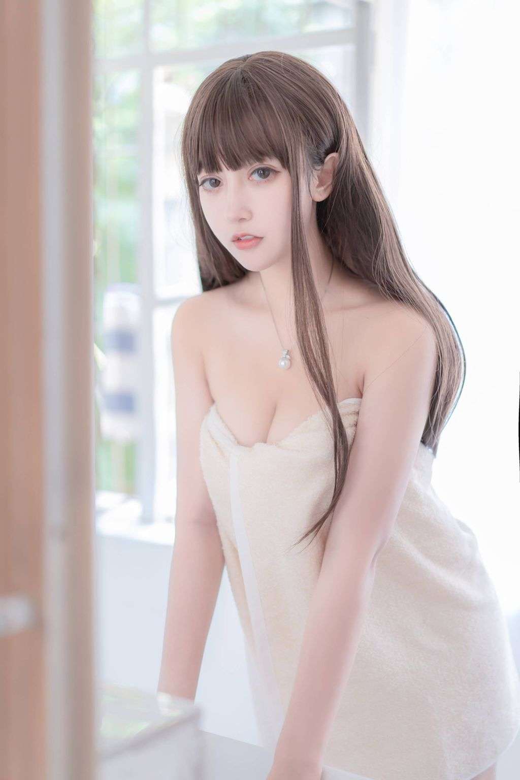 Coser @ 过期 米线 线 喵： 浴巾 (30 photos)