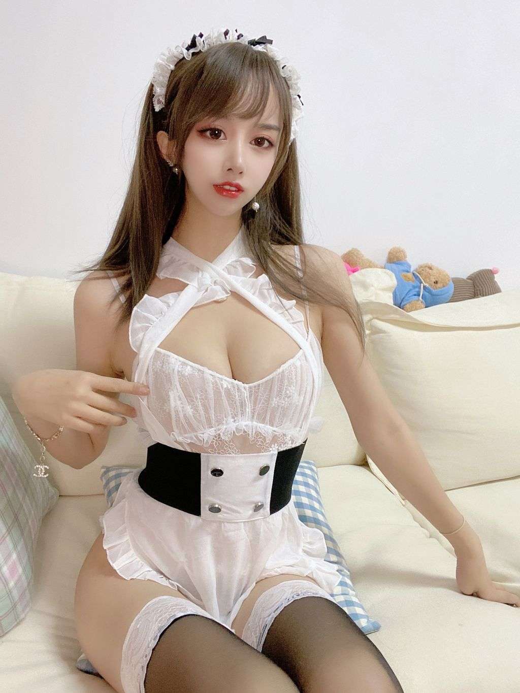 Coser @ 过期 米线 线 喵： 连体衣 女仆 (35 photos)