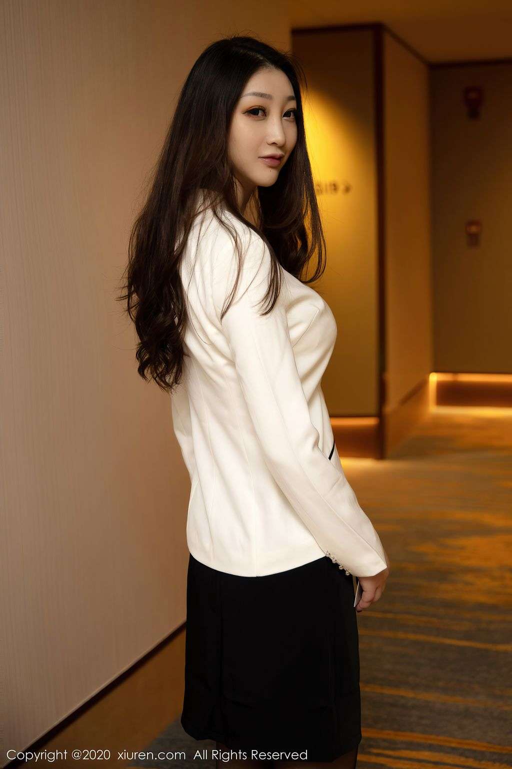 XIUREN No.2880： Daji_Toxic (妲 己 _Toxic) (57 photos)