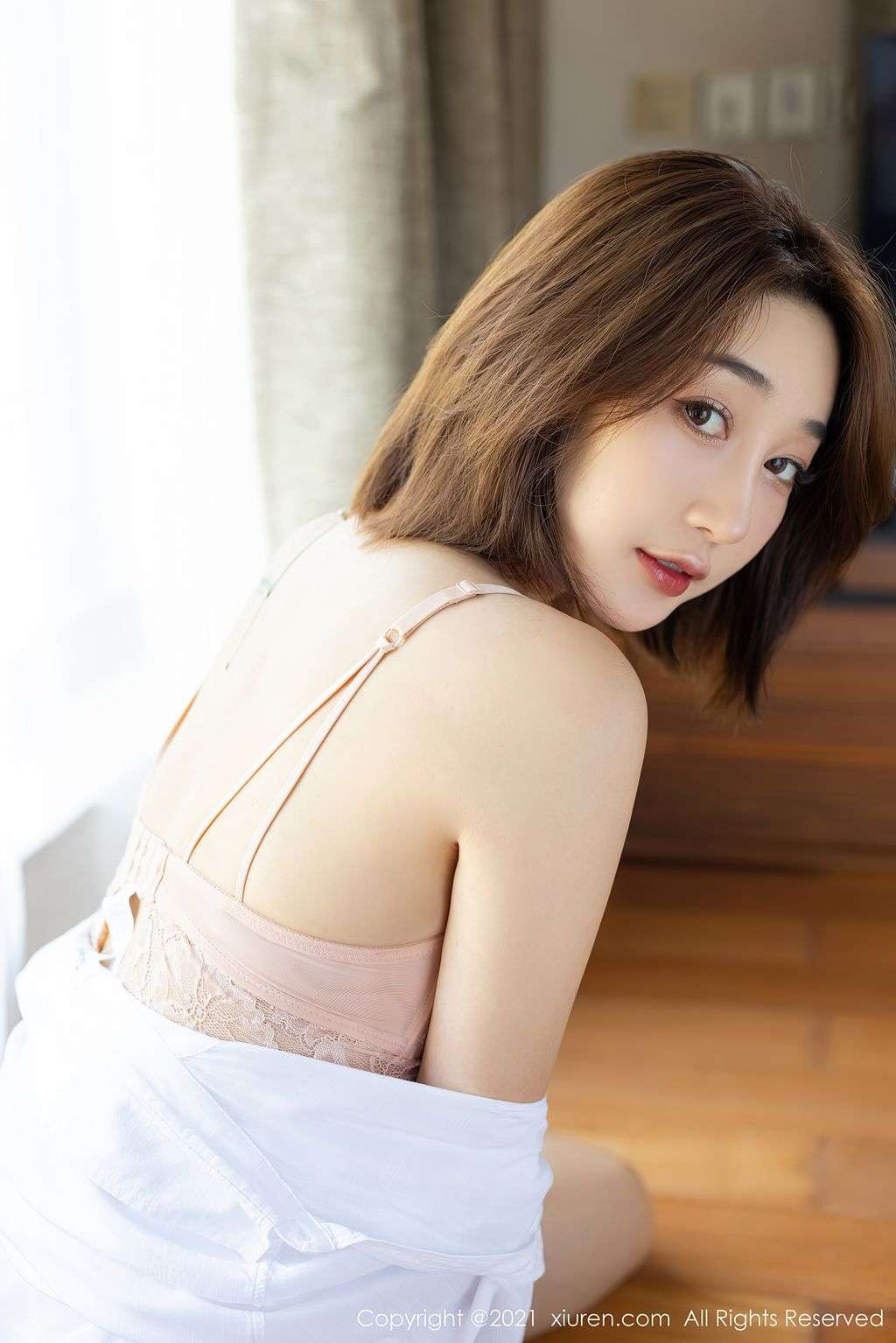 XIUREN No.3193： 九月生_ (45 photos)