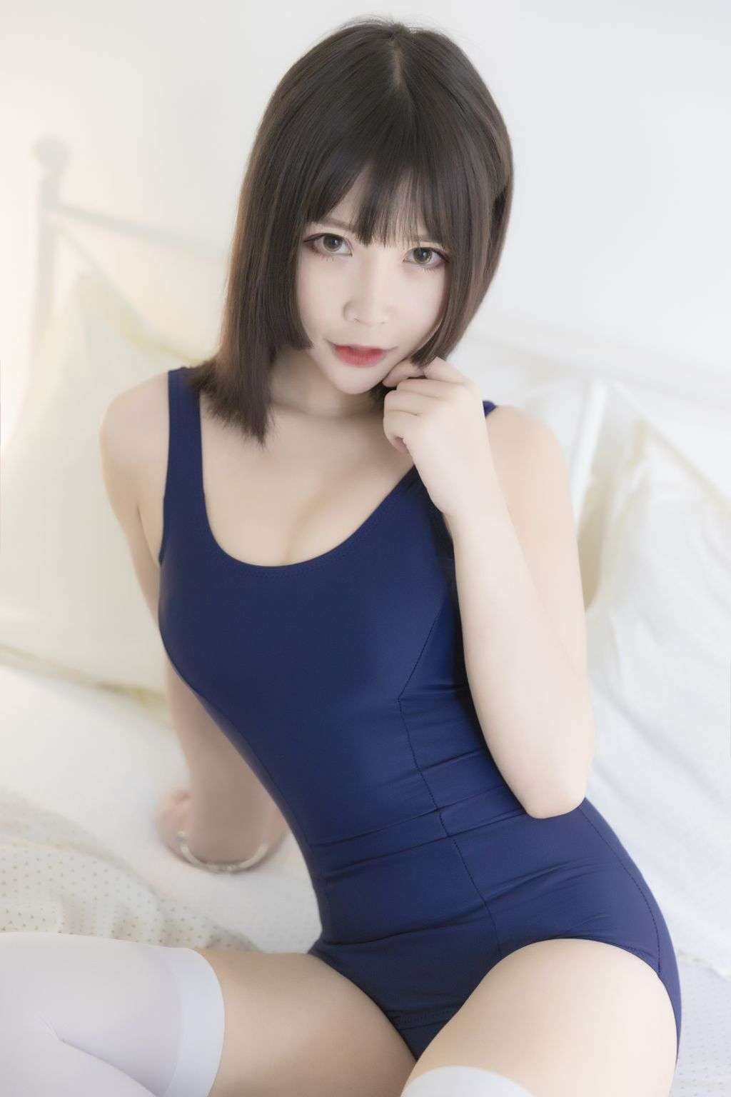 Coser@抱走莫子aa Vol.003： (48 photos)