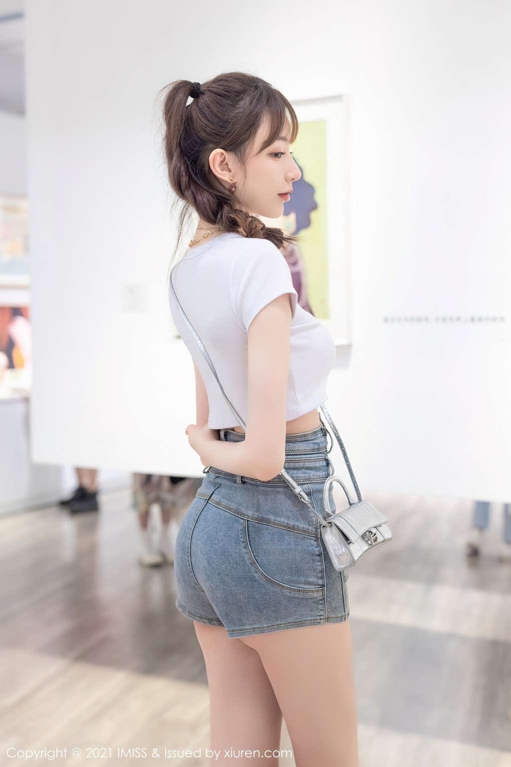 IMISS Vol.636： Lynn (刘奕宁) (26 photos)