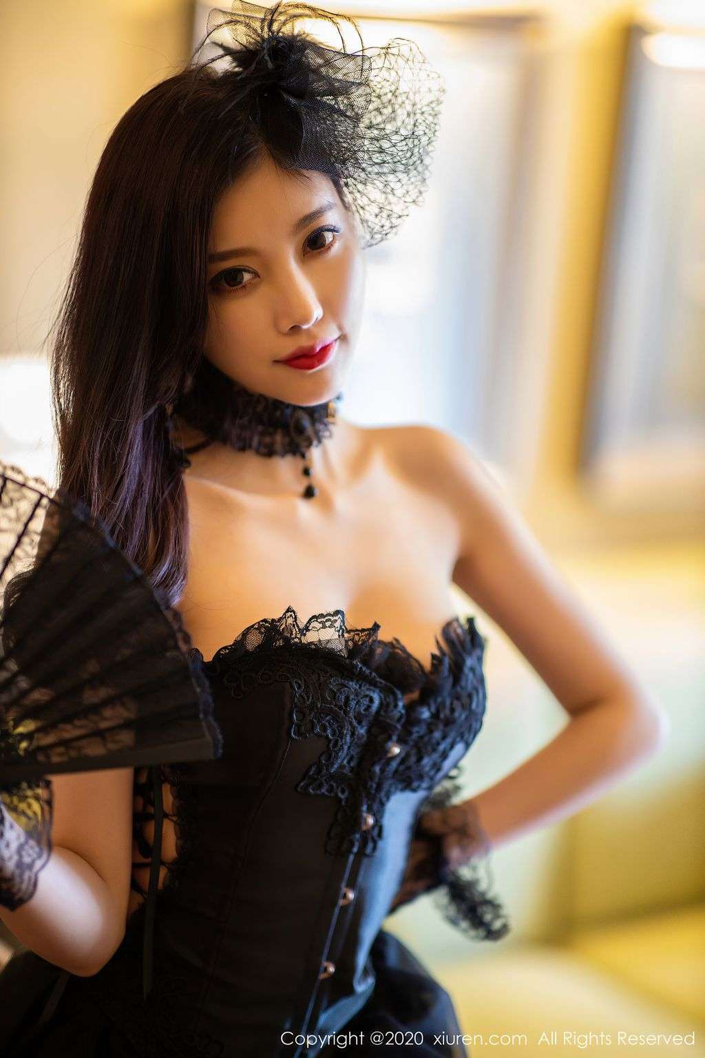 XIUREN No.2400： Yang Chen Chen (杨晨晨 sugar) (57 photos)