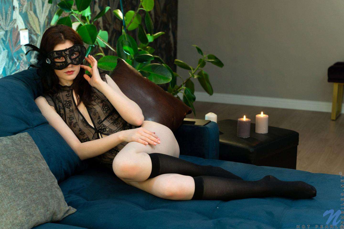 神秘夜色中的诱惑 The temptation in the mysterious night