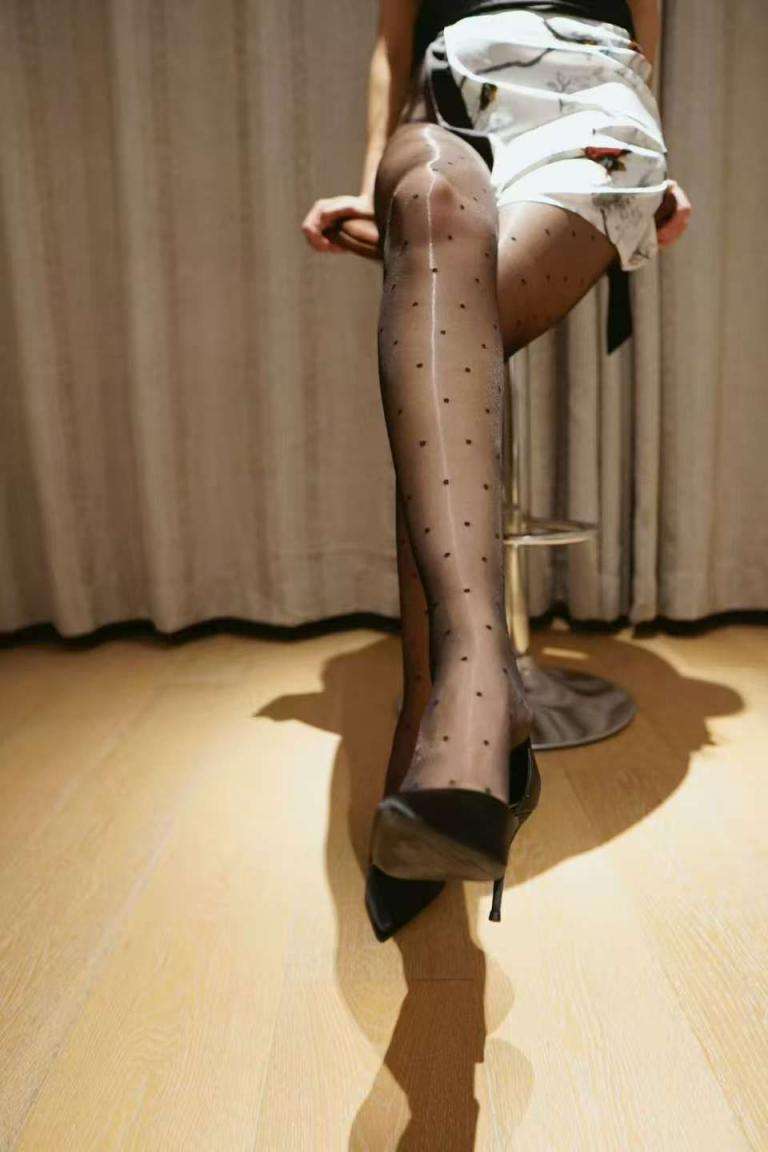 都市丽人午后时光 Urban beauty afternoon