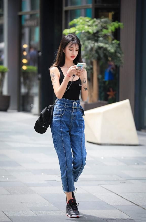 满街的大长腿小仙女