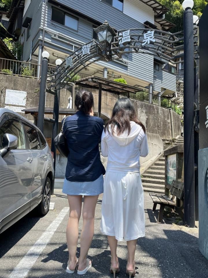 夫妻组团体验日本混浴温泉 Couple group experience Jap