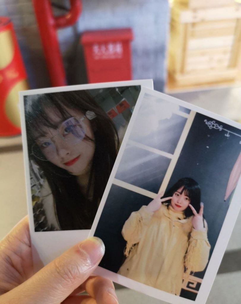 外表文静，内里闷骚 Quiet on the outside, but stuf