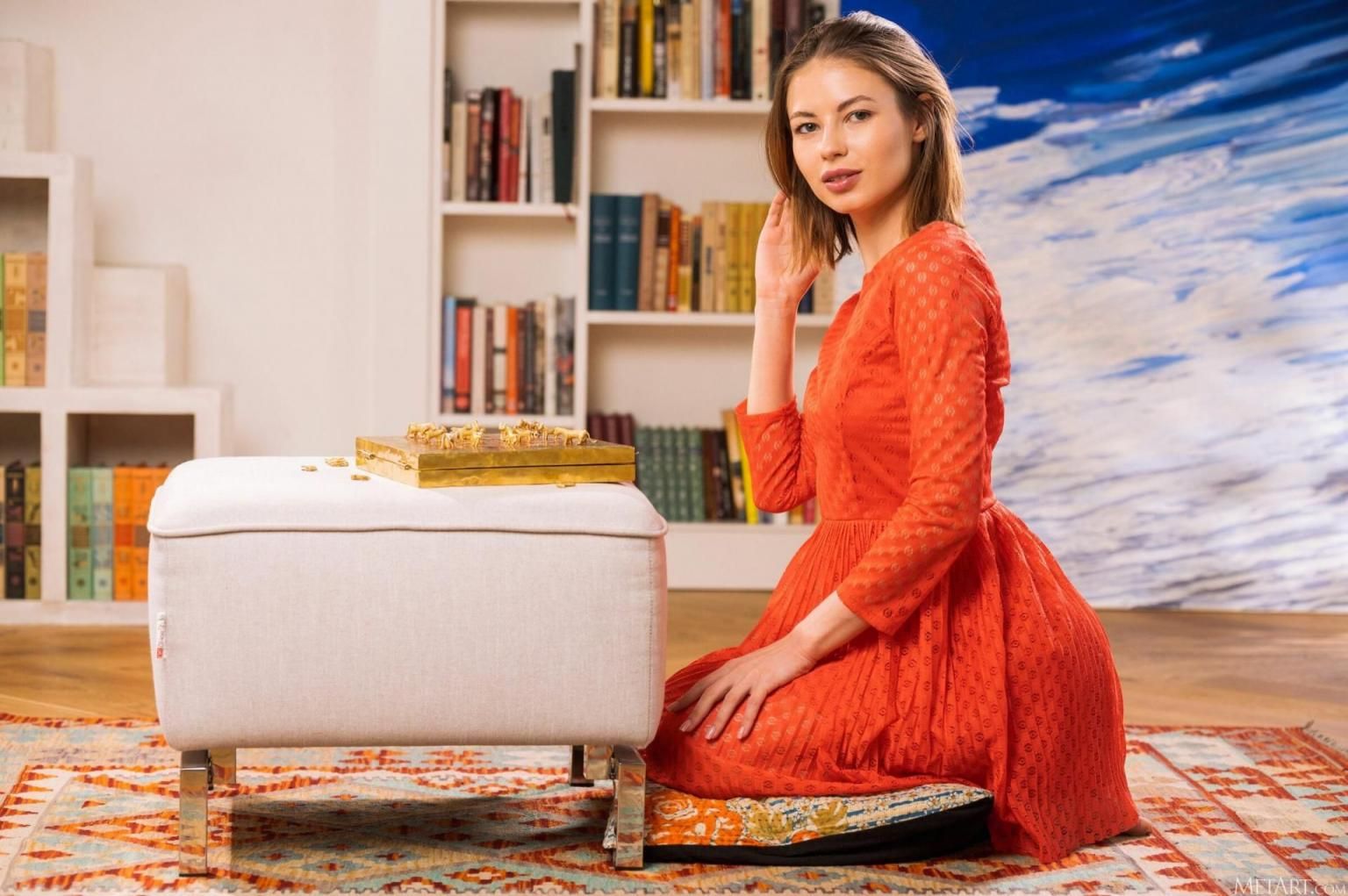 Hilary C的诱惑：波斯地毯上的火辣棋局，一个女人与欲望的游戏 Hilary