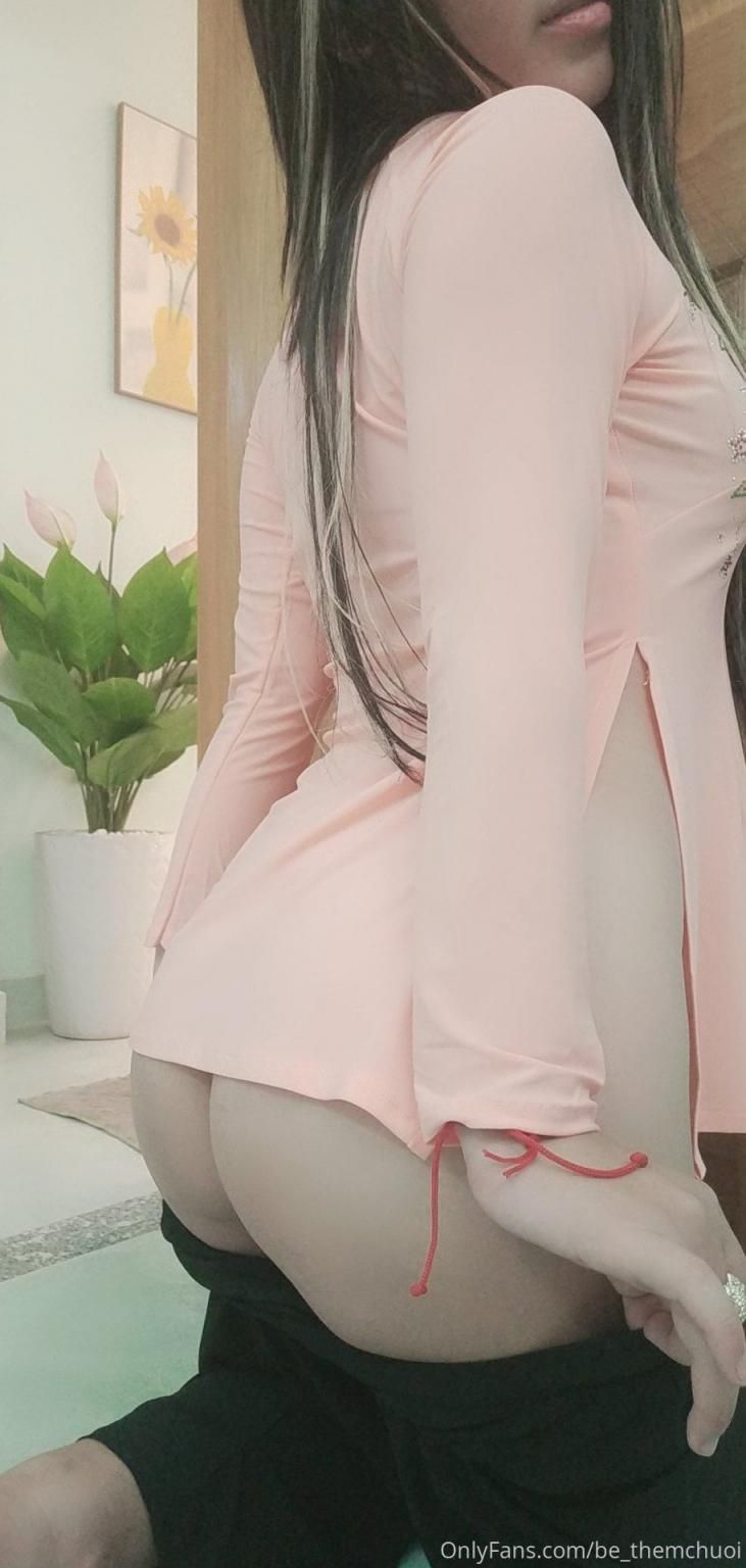 越南美女黛丝的桃色诱惑：奥黛下的隐秘春光，令人脸红心跳的私密写真 The pea