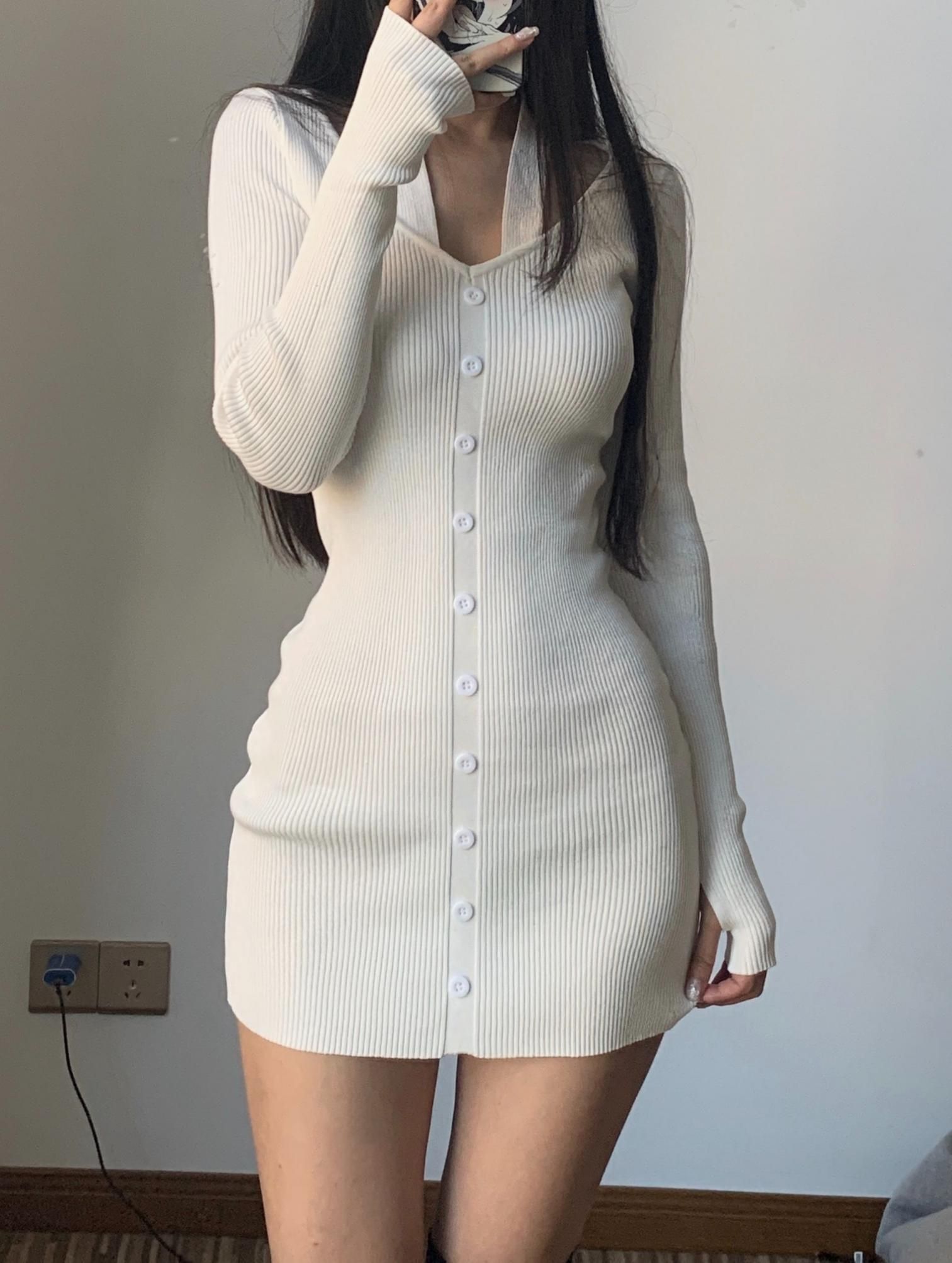 少女佩奇风情万种 Peppa girl has a lot of charm