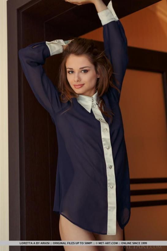 Loretta A：门后诱惑&mdash;轻纱遮掩下的极致诱惑 Loretta A： Tem