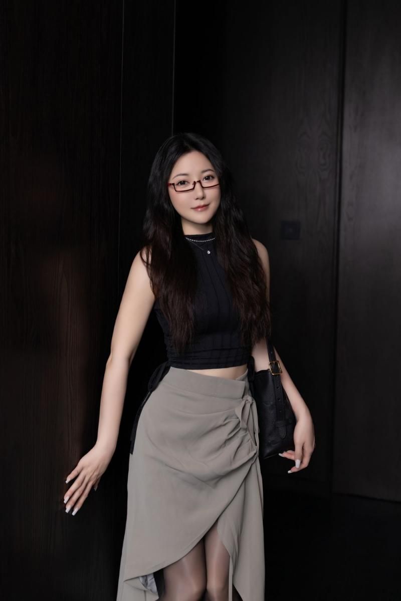 都市丽人超极品黑丝美腿 Urban beauty super black st