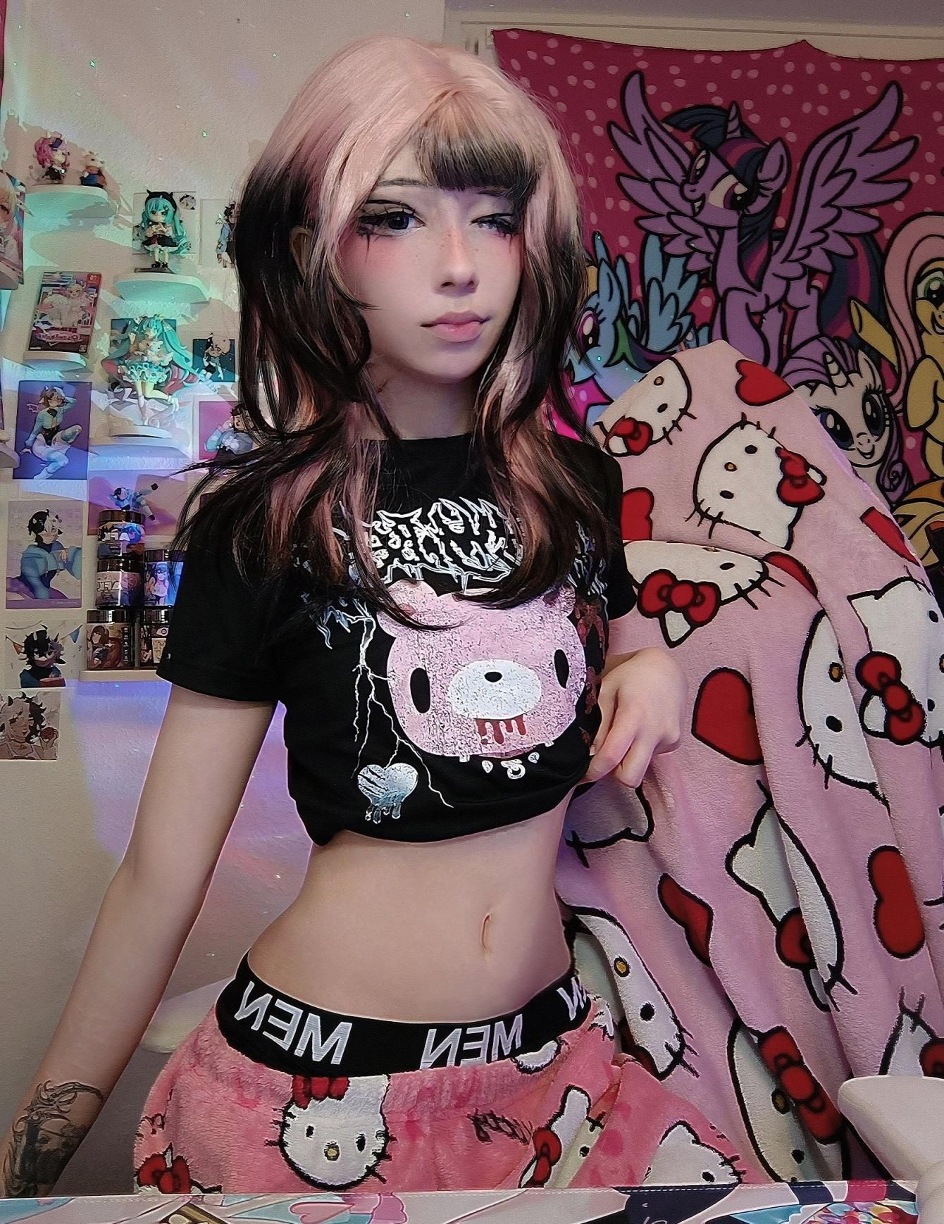 亚洲小美女之日本00后Vtuber，大量生活照，第十四批 Asian litt