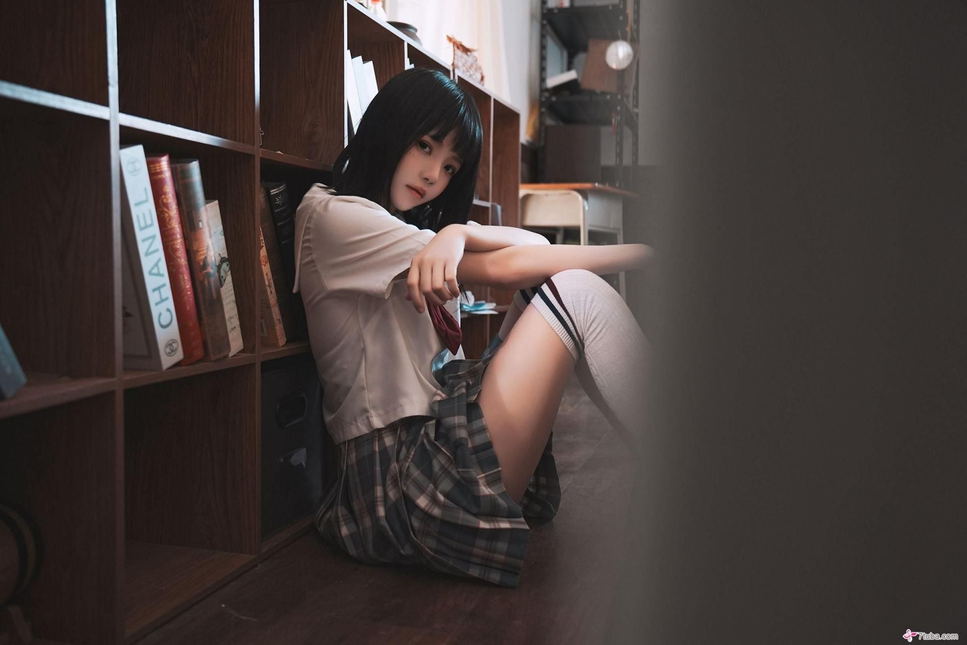 性感美图079教室死库水 Sexy pictures 079 classroo