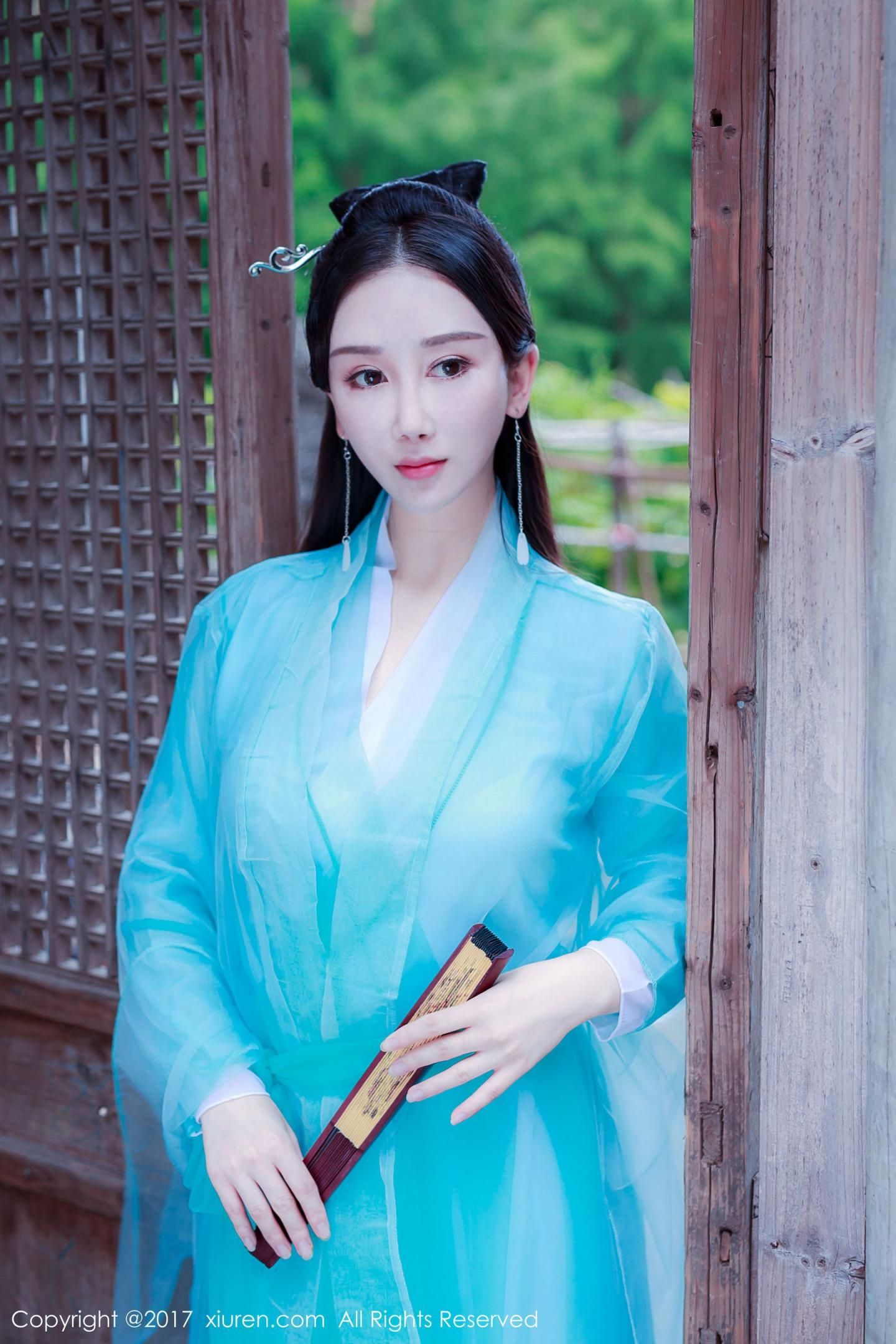邹晶晶女王古装女神 Queen Zou Jingjing costume go