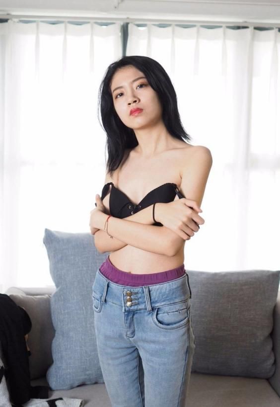 国模晨晨大尺度人体私拍套图 Chinese model Chenchen's