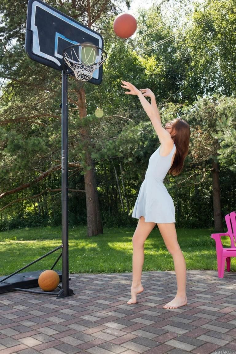 Serena Wood Serena Wood