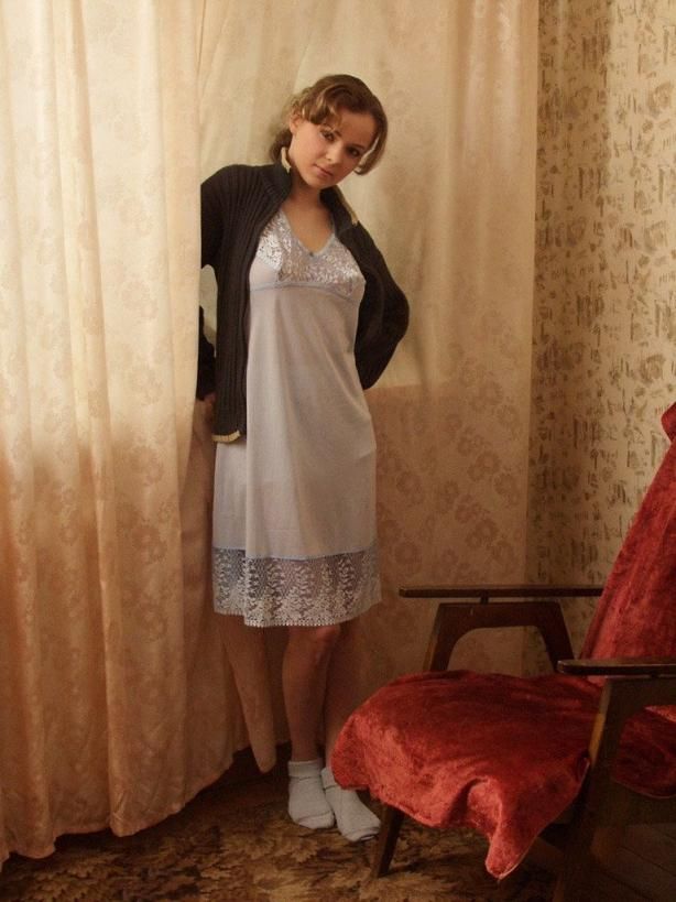 性感毛茸茸的阴部女士 Sexy hairy pussy lady