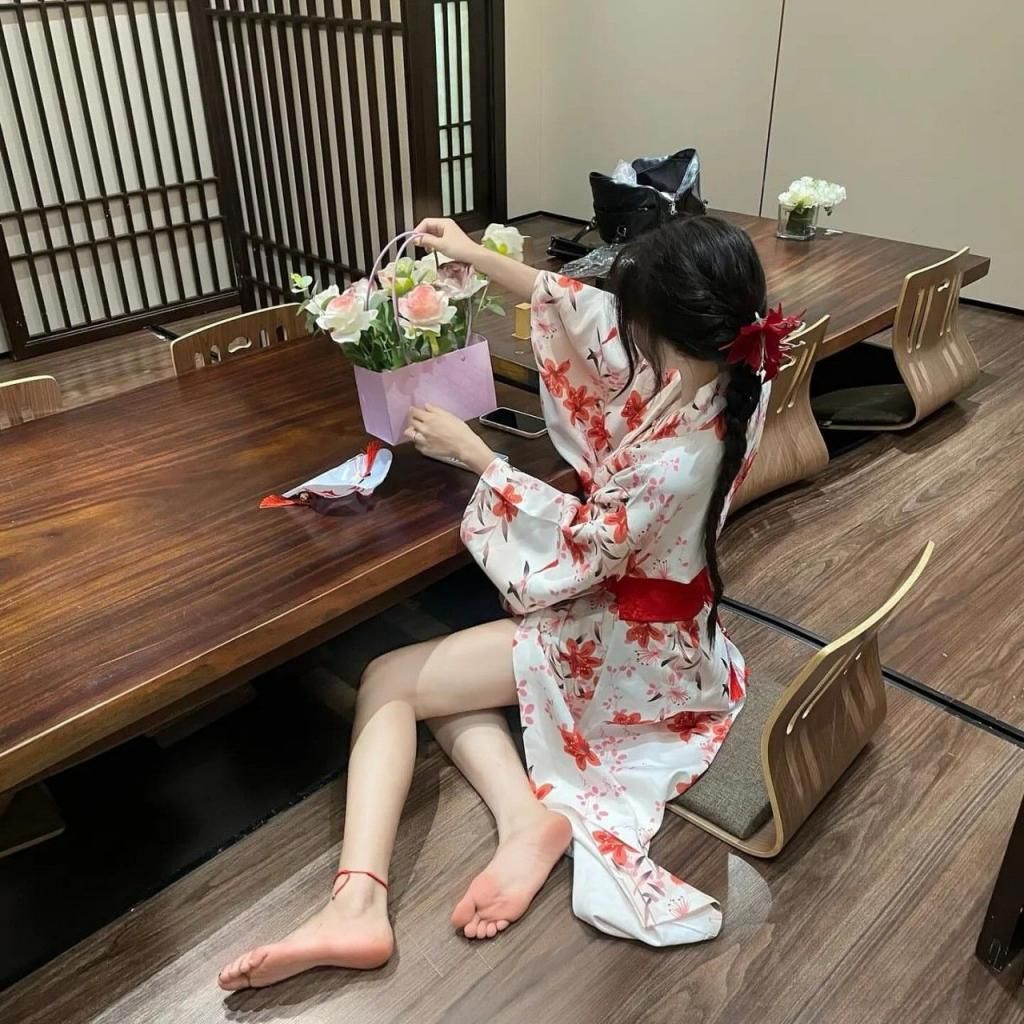 足控+纯欲控的小狐狸精（1） Foot control + pure desir