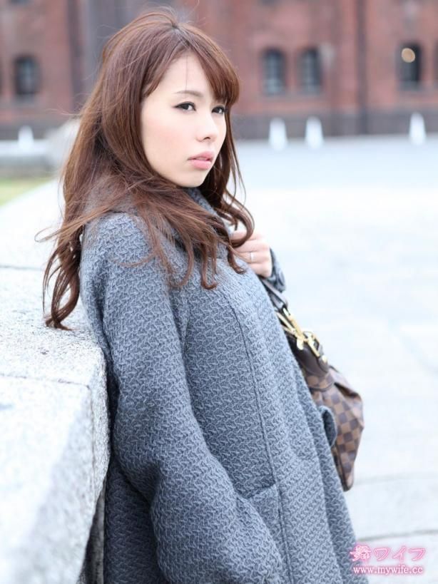 334 泽山 夕贵 Yuuki Sawayama 桜花えり  334 Sawa