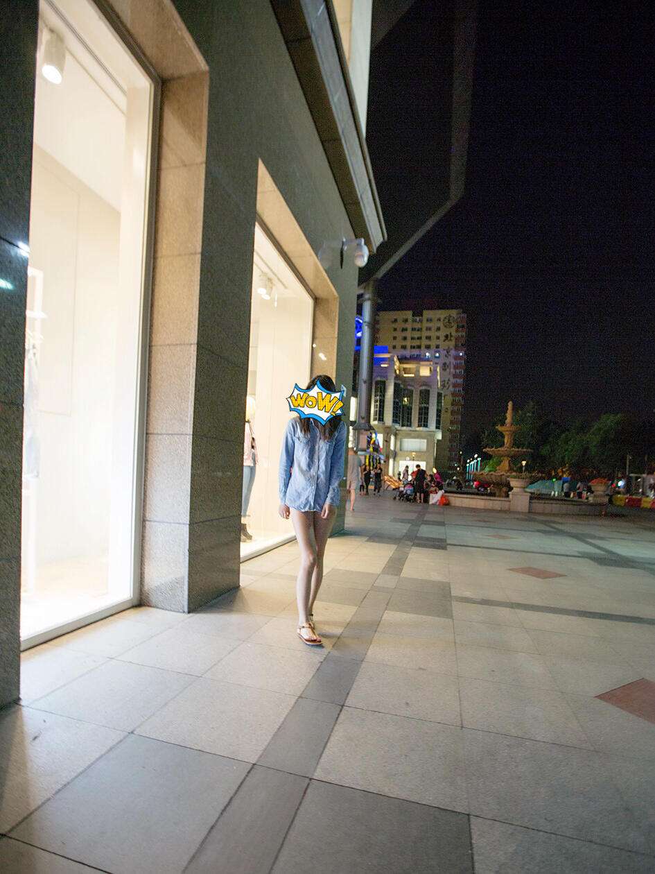 婀娜北京妞户外露出全套图（下） The full set of pictures of graceful Beijing girl outdoor exposed (Part 2)