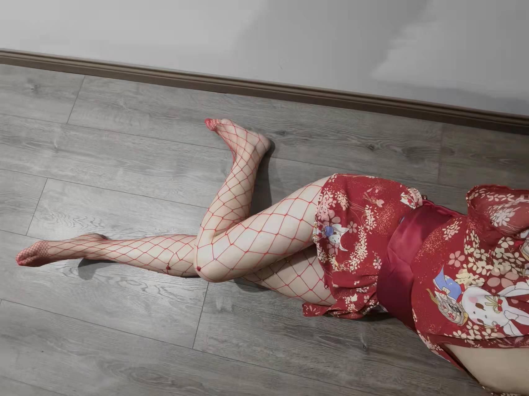 约了白皙人妻帮她在床上释放天性 I made an appointment wi