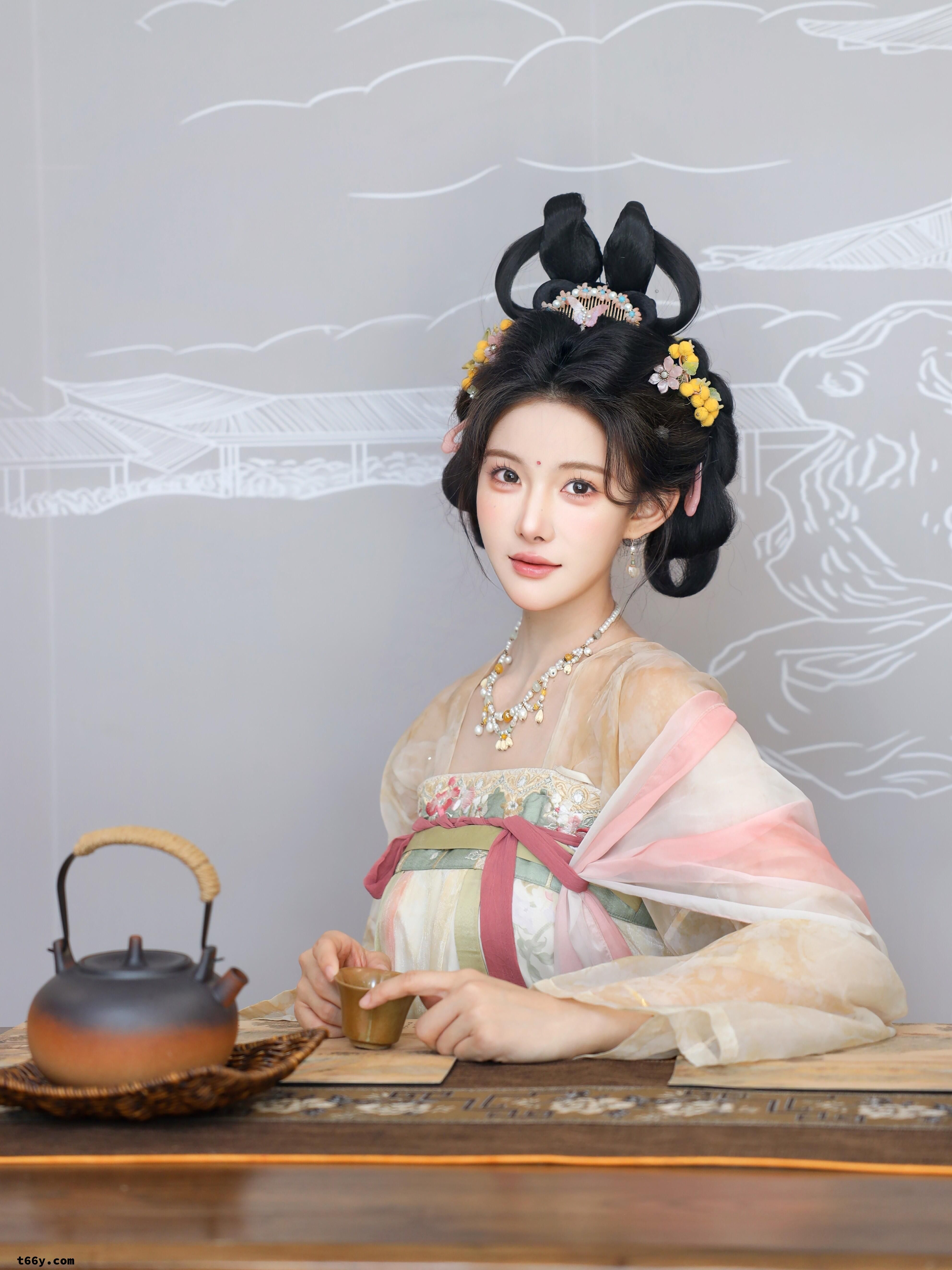 古风美人&middot;芙蓉妆 Ancient style beauty&middot;hibiscus m