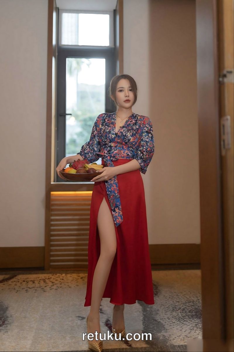 鱼子酱Fish &ndash; 内部私购《蜜甜果私人管家》[116P0.99G] Cavia