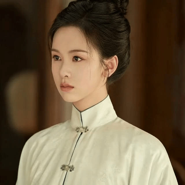 精彩动态图 【AI明星】嘟嘟在剧组被导演强迫脱掉衣服 Wonderful dyn