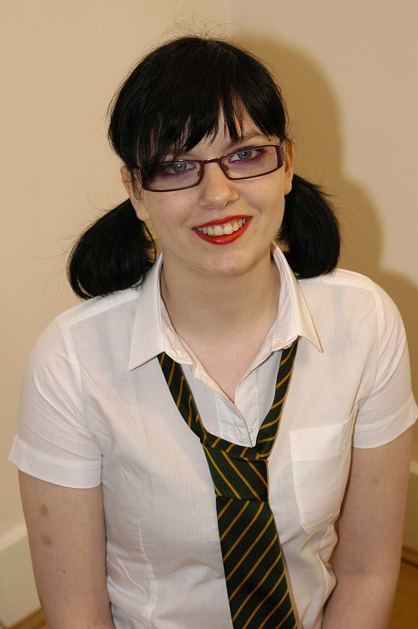 Brunette chick Jessica Lo get Brunette chick Jessica Lo get