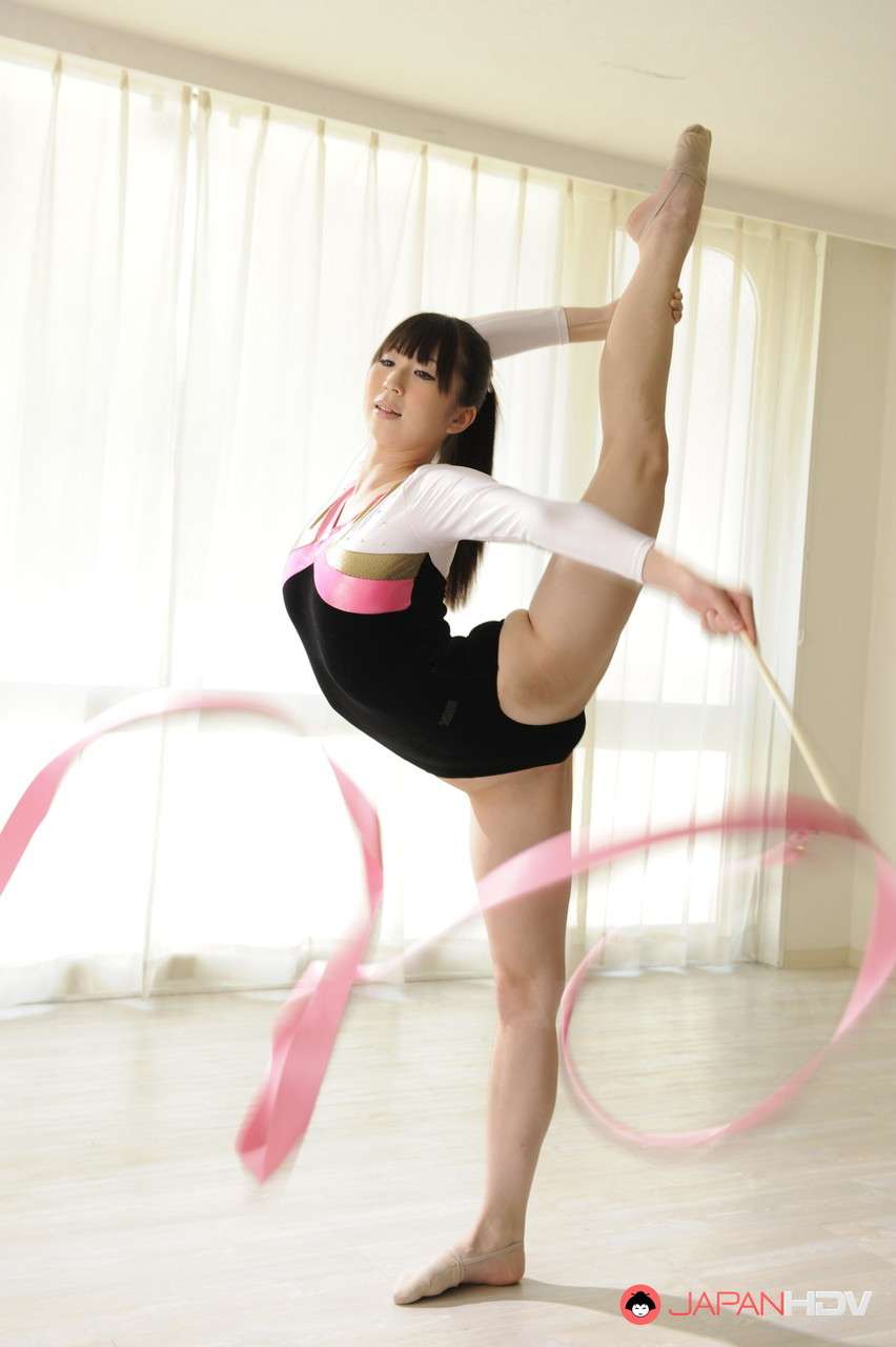 Flexible Asian beauty Haruna ... Flexible Asian beauty Haruna...