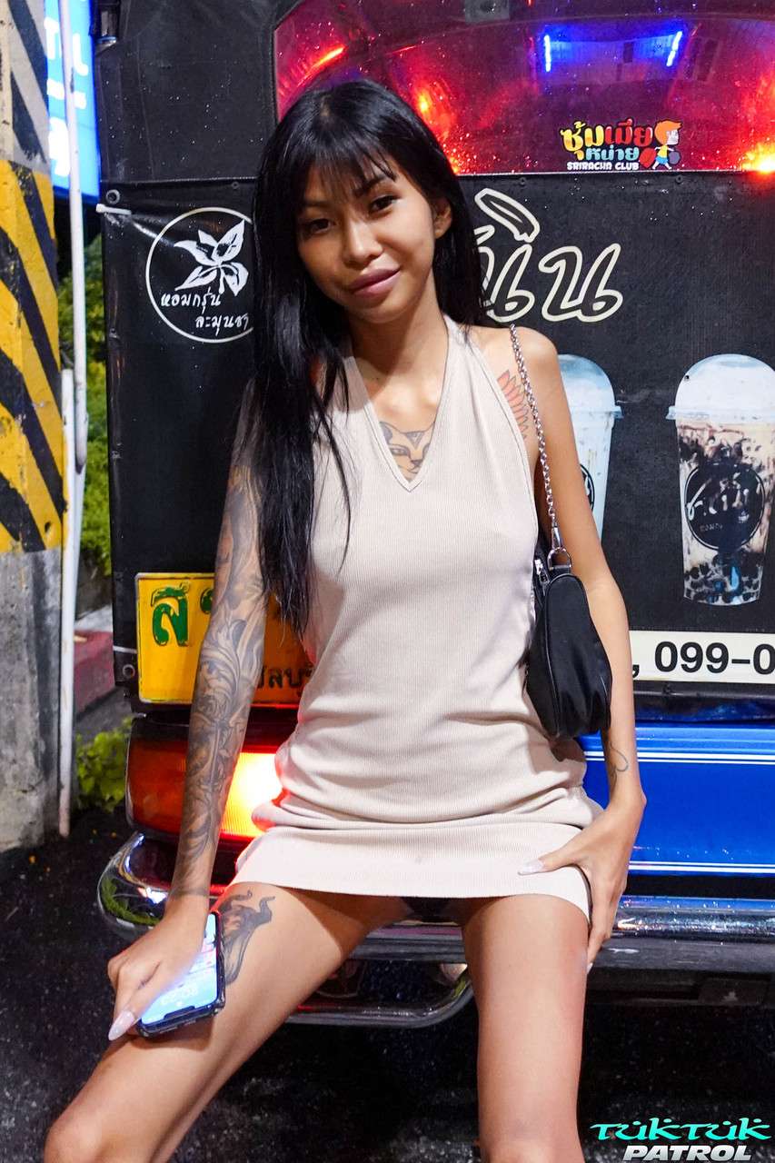 Amateur Asian babe Pikka show Amateur Asian babe Pikka show