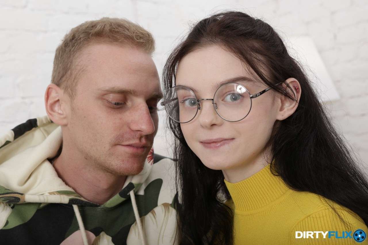 欧美性爱 Pure Kitty European and American Sex Pure Kitty