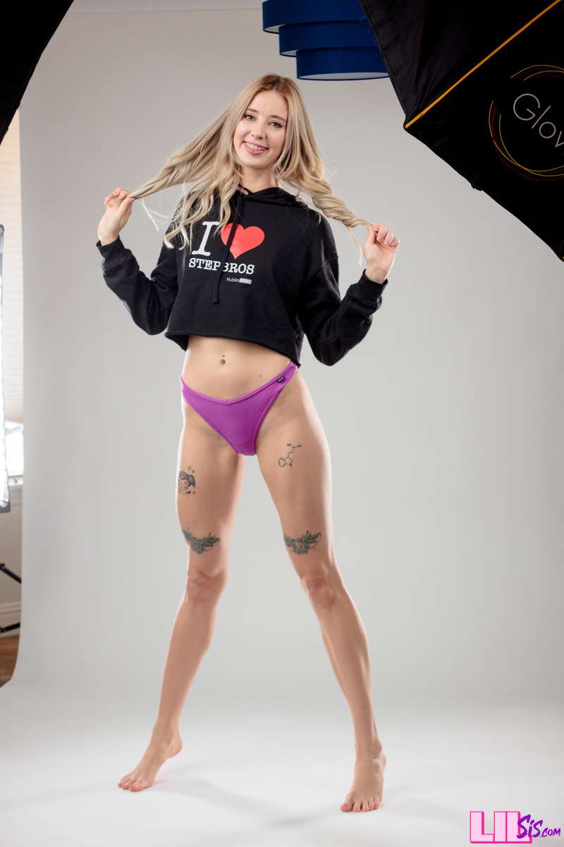 欧美性爱 Haley Reed European and American Sex Haley Reed