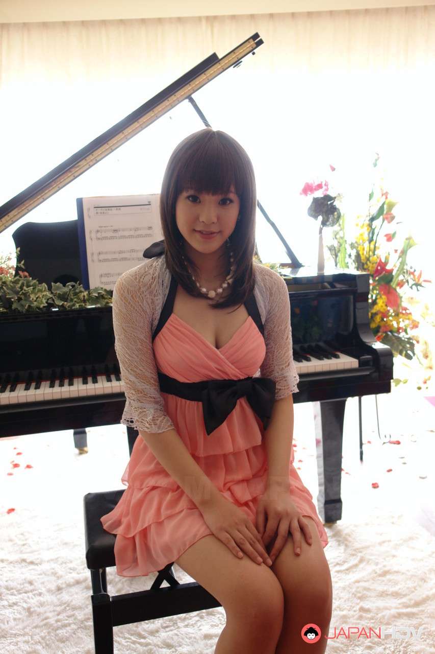 JAV Smiley Japanese piano teacher Rimu Endo flaunts her perky tits and furry bush JAV Smiley Japanese piano teacher Rimu Endo flaunts her perky tits and furry bush