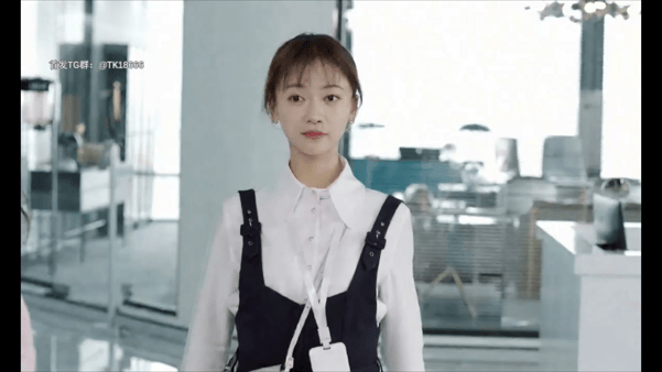 精彩动态图 【AI脱衣】魔改电视剧《正青春》 主演：吴谨言 殷桃等 Wonder