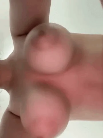 外围兼职微胖巨乳女大学生 Fat and bigbreasted female college student working parttime