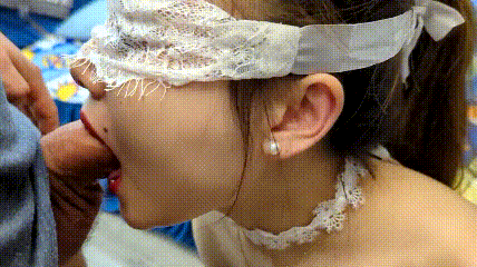 6熟女人妻 在家光着屁屁吃大洋吊 展示她一流的口活 6 Mature wife eats dick with naked butt at home, showing off her firstclass oral skills