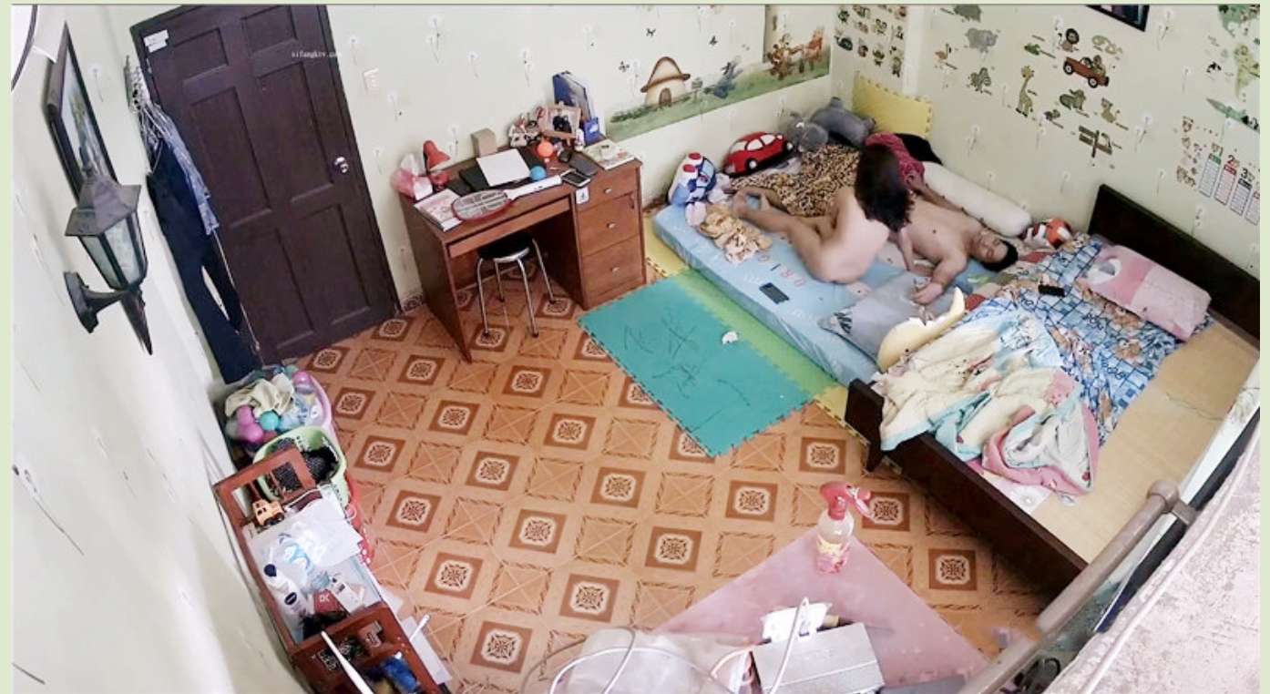 中年大叔和漂亮媳妇午休时间来一炮 Middleaged uncle and beautiful wife have sex during lunch break