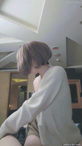 白里透红的极品粉嫩身姿 近距离高清大屌抽插内射中出白虎美穴 The most beautiful pink figure with rosy skin. Closerange highdefinition big dick penetration and creampie, white tiger's beautiful pussy