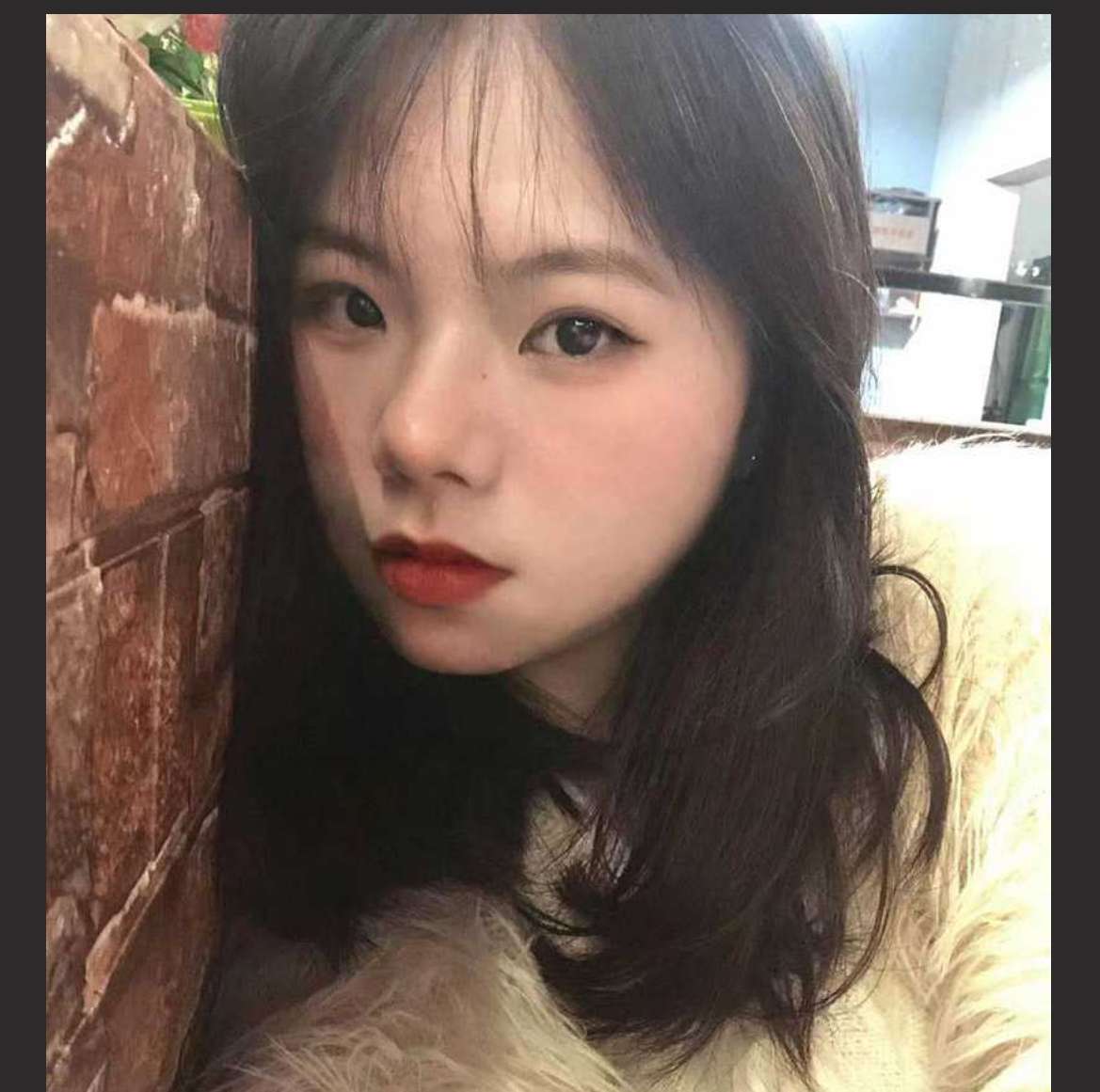 清纯学生妹 巨乳翘臀身材傲人 私下也是个骚母狗 Pure student girl, big breasts, erect buttocks, and a sexy bitch in private