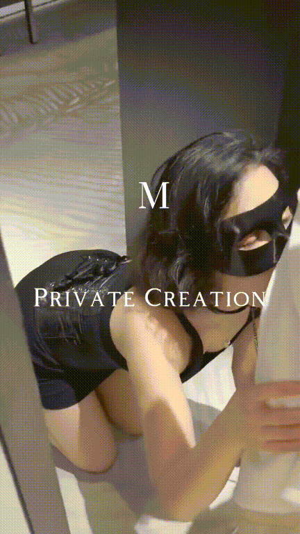 性感女神酒店走廊开门极限露出深喉口暴